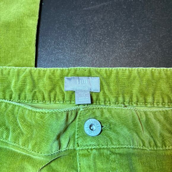 J.Jill Slim Leg Stretch Corduroy Pants Women’s 14 Chartreuse Green Soft Cotton - Picture 2 of 7